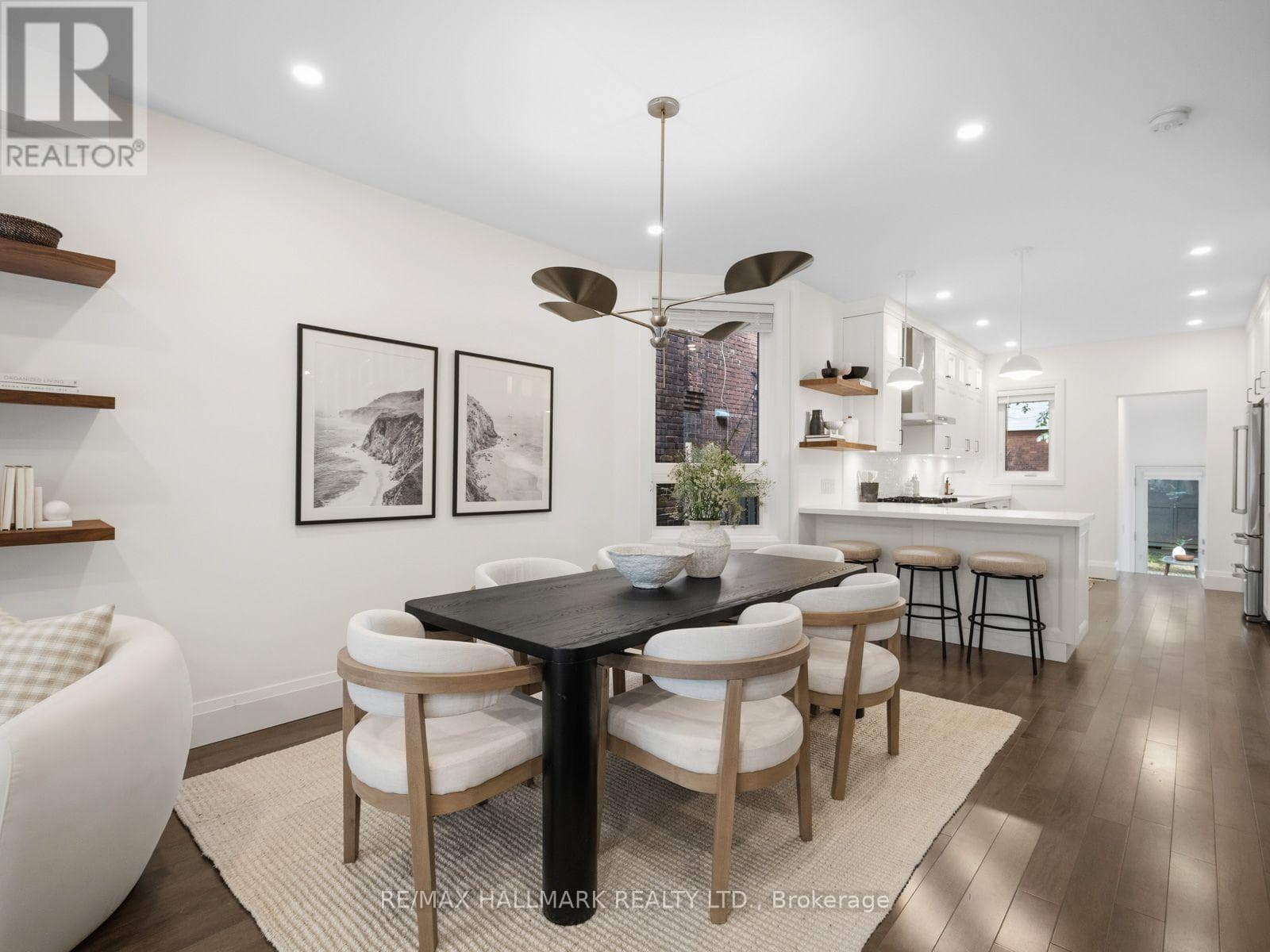 Single Family at 189 Greenwood Avenue, Toronto (Greenwood-Coxwell), Ontario - Photo 9 - RE/MAX Garden City Realty