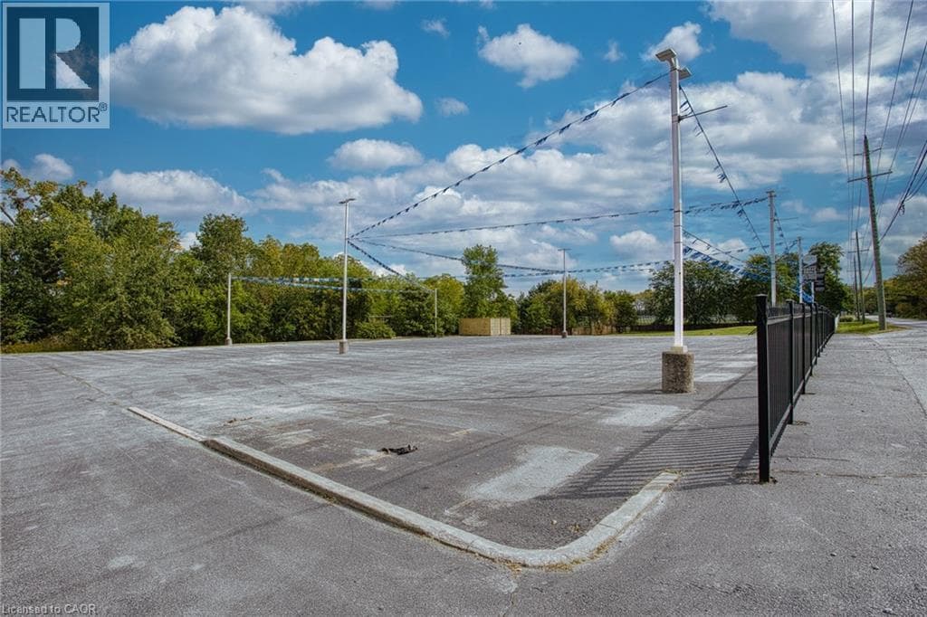 Retail at 4735 KING Street, Beamsville, Ontario - Photo 3 - RE/MAX Garden City Realty