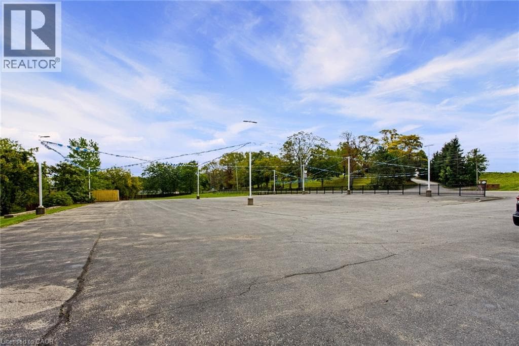 Retail at 4735 KING Street, Beamsville, Ontario - Photo 6 - RE/MAX Garden City Realty