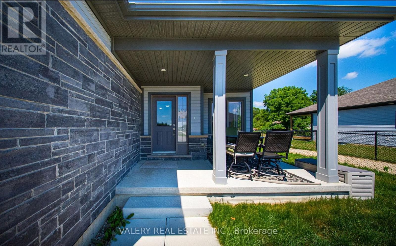 Multi-family at 142 Ellen Street, North Perth (Elma), Ontario - Photo 4 - RE/MAX Garden City Realty
