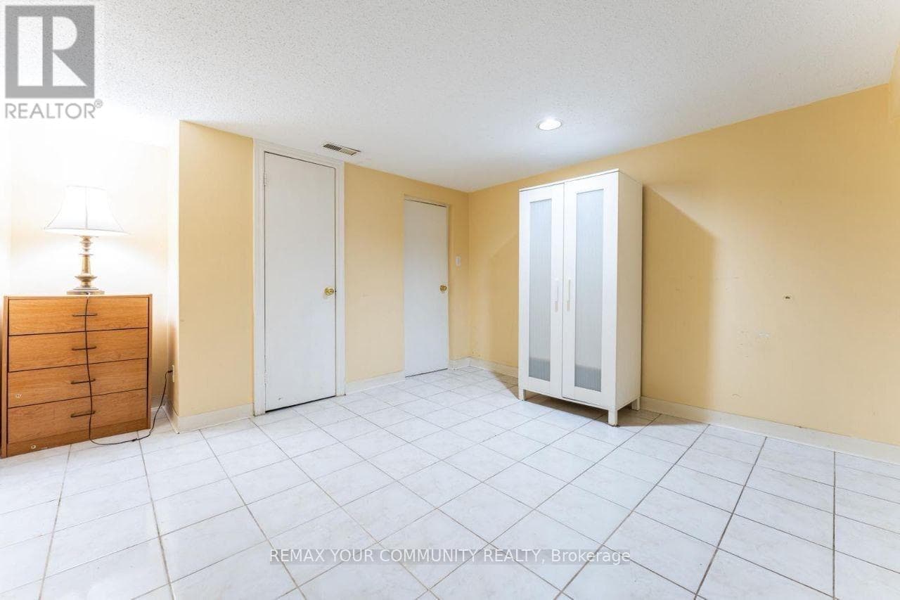 Single Family at Basement- 82 Caines Avenue, Toronto (Newtonbrook West), Ontario - Photo 5 - RE/MAX Garden City Realty
