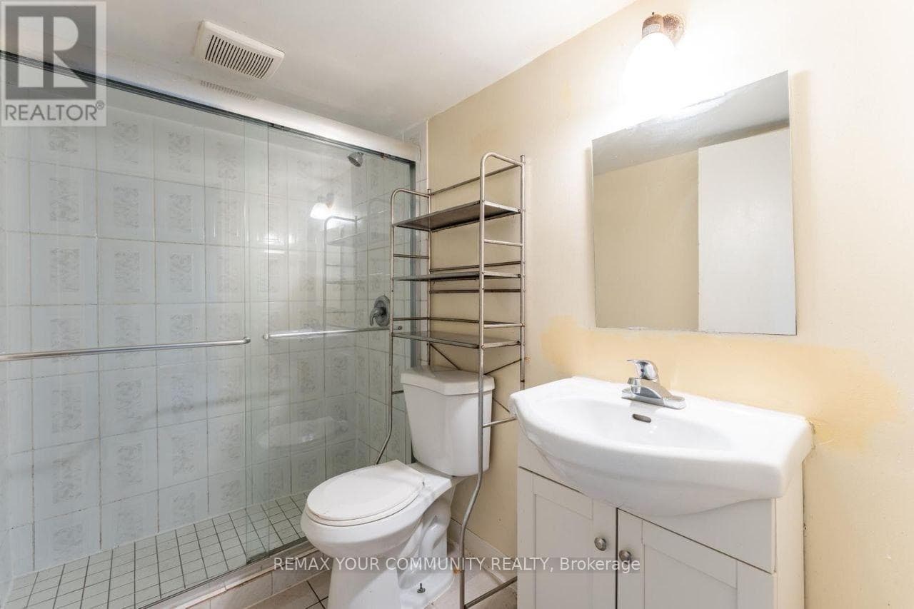 Single Family at Basement- 82 Caines Avenue, Toronto (Newtonbrook West), Ontario - Photo 9 - RE/MAX Garden City Realty