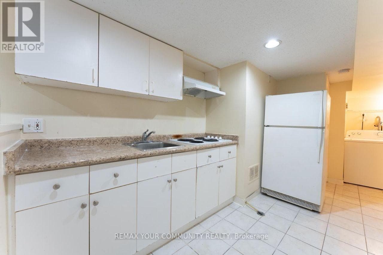 Single Family at Basement- 82 Caines Avenue, Toronto (Newtonbrook West), Ontario - Photo 7 - RE/MAX Garden City Realty
