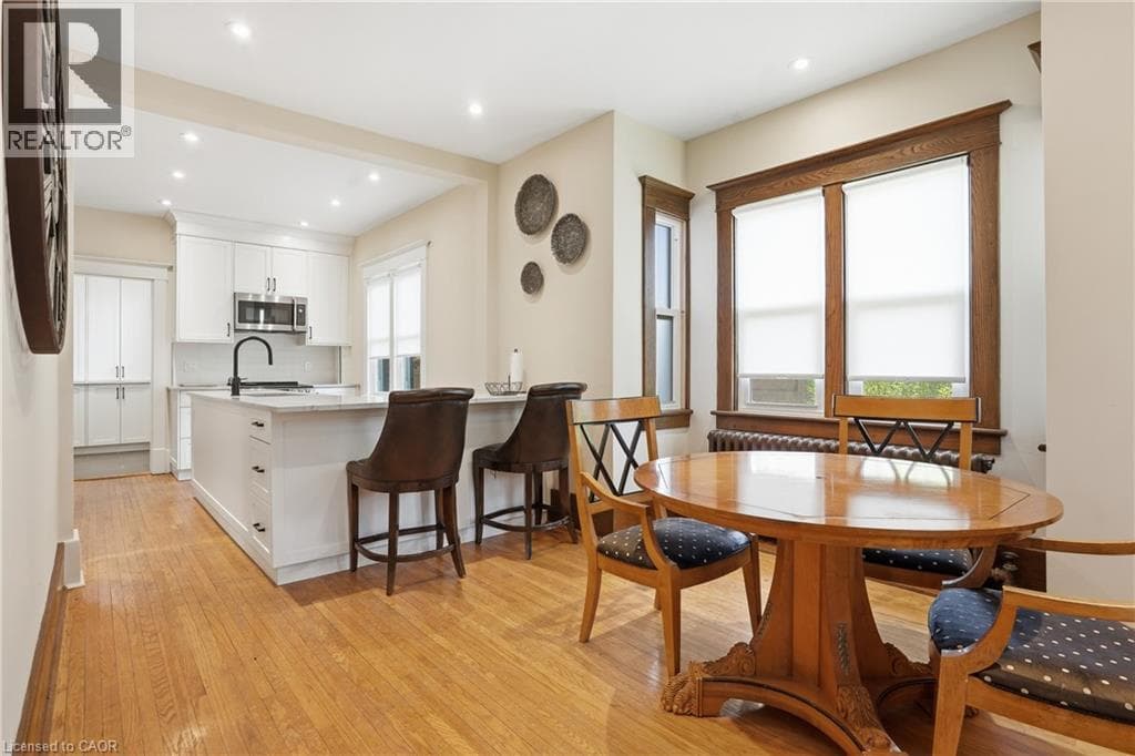 Single Family at 50 PARK Road, Grimsby, Ontario - Photo 7 - RE/MAX Garden City Realty