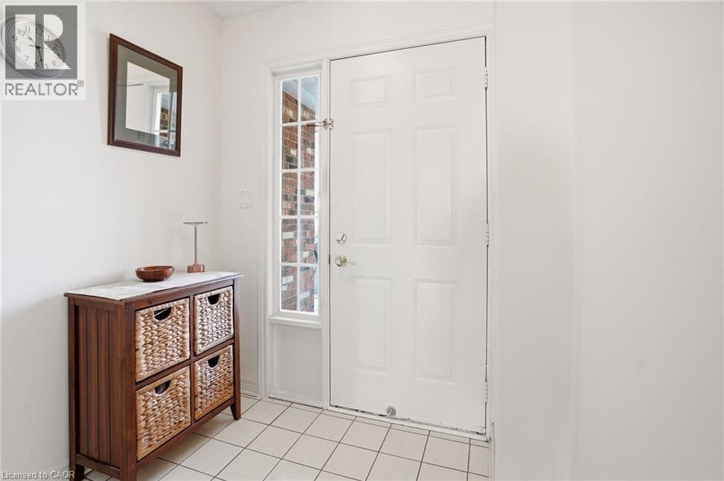 Single Family at 53 MYRTLE Avenue, St. Catharines, Ontario - Photo 3 - RE/MAX Garden City Realty