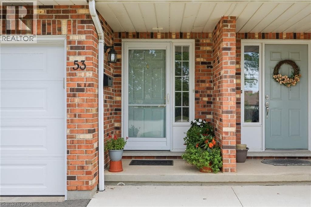 Single Family at 53 MYRTLE Avenue, St. Catharines, Ontario - Photo 2 - RE/MAX Garden City Realty