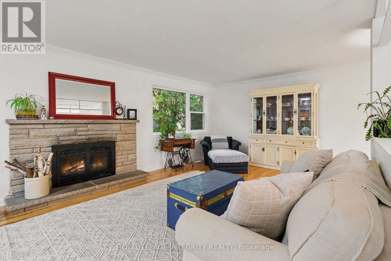 Single Family at 5397 Long Island Road, Ottawa, Ontario - Photo 7 - RE/MAX Garden City Realty