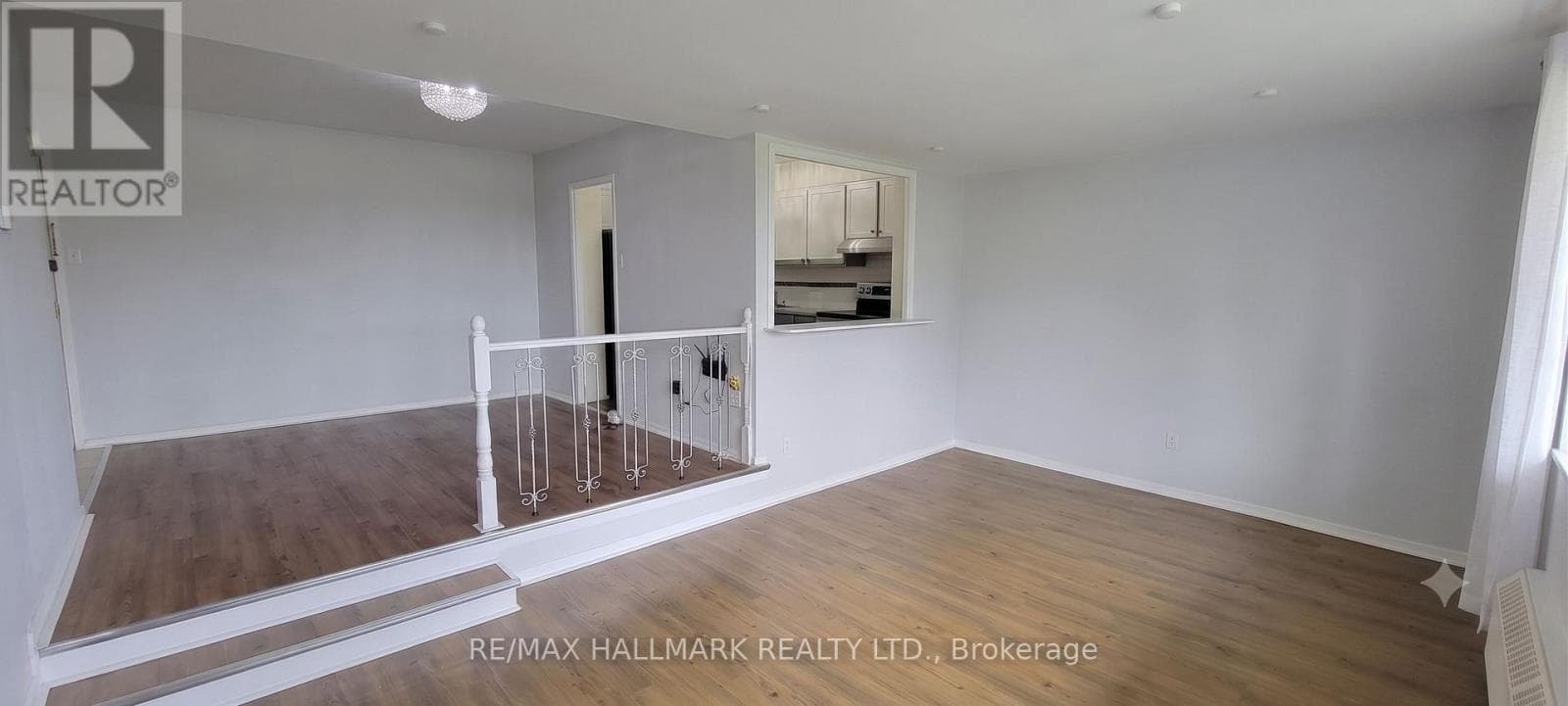 Single Family at 309- 20 Forest Manor Road, Toronto (Henry Farm), Ontario - Photo 3 - RE/MAX Garden City Realty