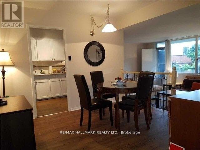 Single Family at 309- 20 Forest Manor Road, Toronto (Henry Farm), Ontario - Photo 8 - RE/MAX Garden City Realty