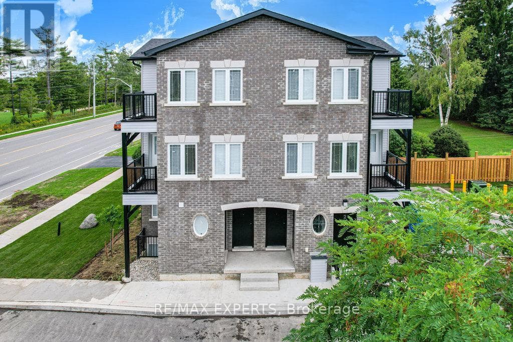 4- 426 Veterans Drive