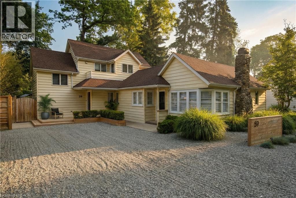 Single Family at 59 SHAKESPEARE Avenue, Niagara-on-the-Lake, Ontario - Photo 3 - RE/MAX Garden City Realty