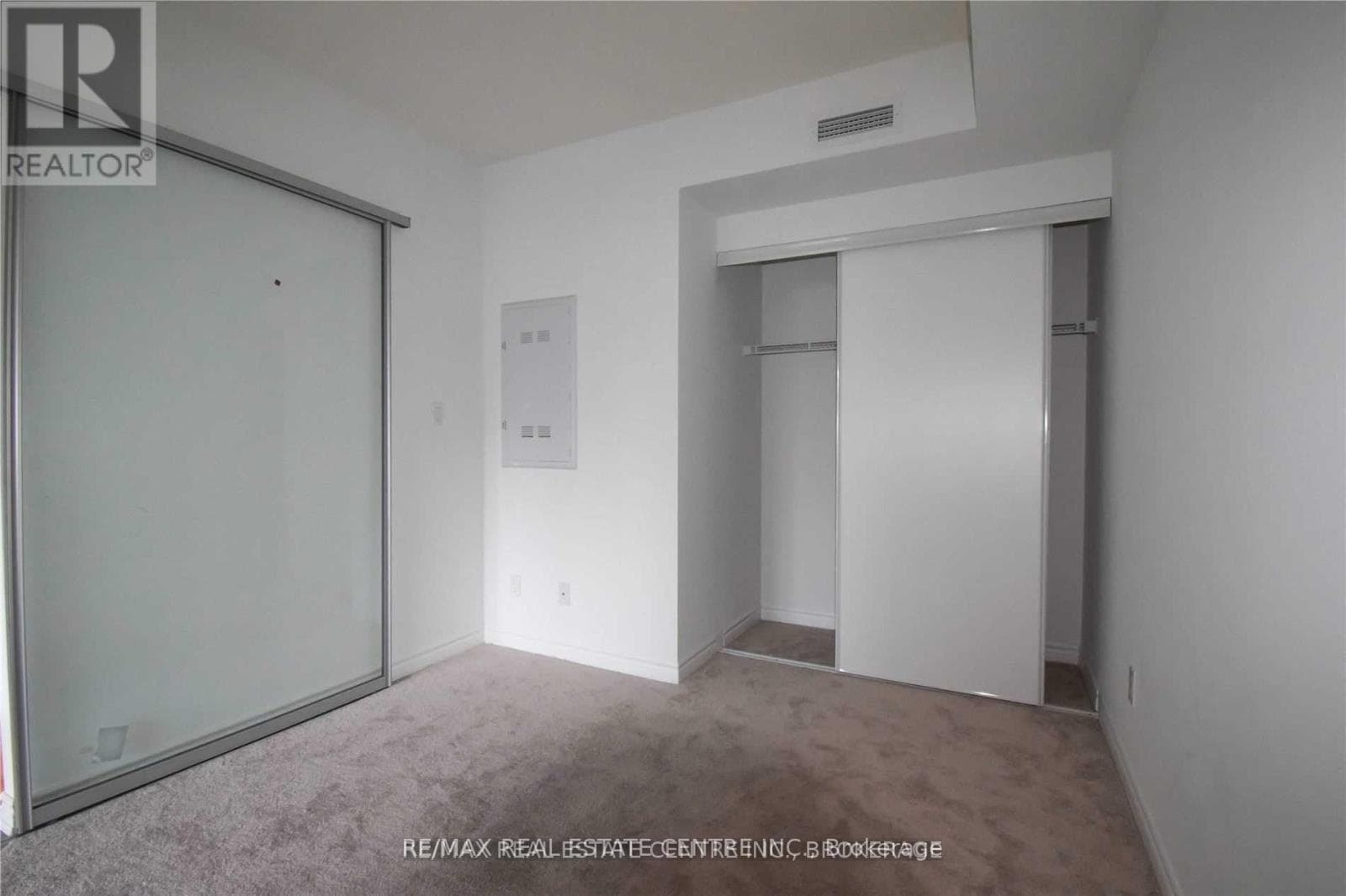 Single Family at 208- 1 Falaise Road, Toronto (West Hill), Ontario - Photo 10 - RE/MAX Garden City Realty