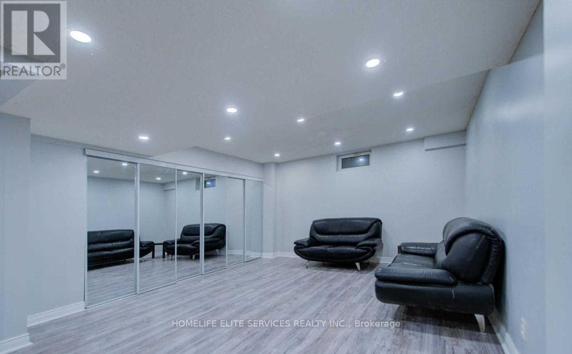 Bsmt- 764 Meadowvale Road