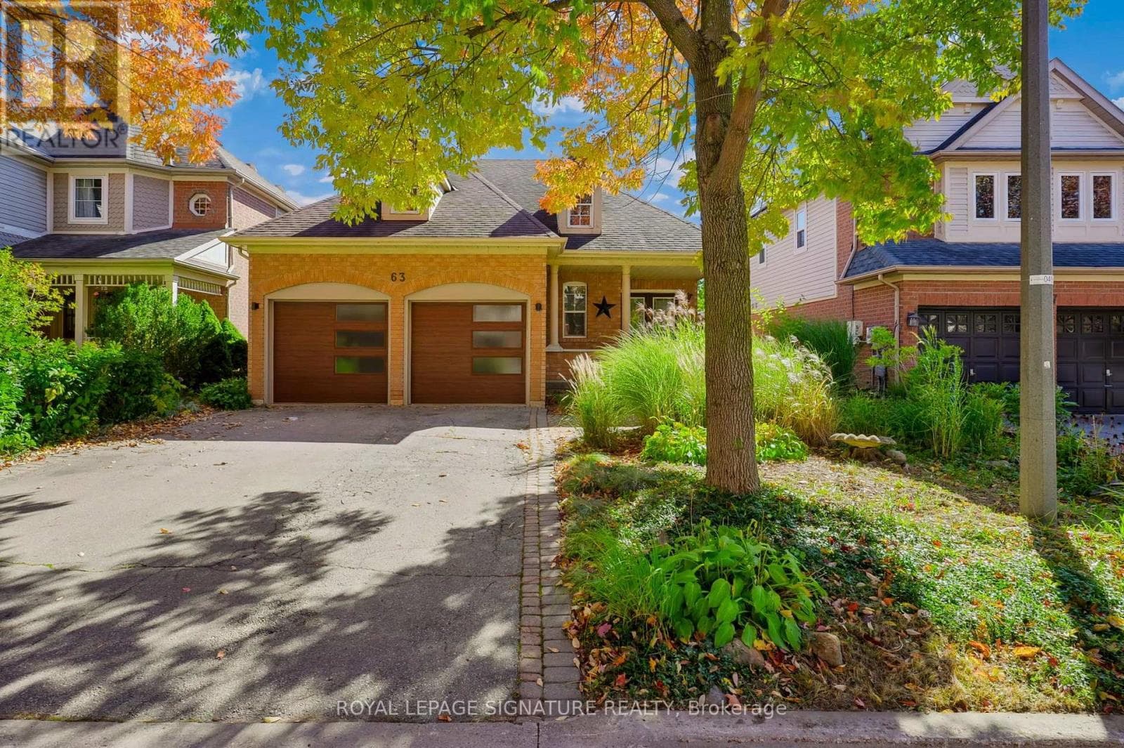 Single Family at 63 Woodroof Crescent, Aurora (Bayview Wellington), Ontario - Photo 4 - RE/MAX Garden City Realty