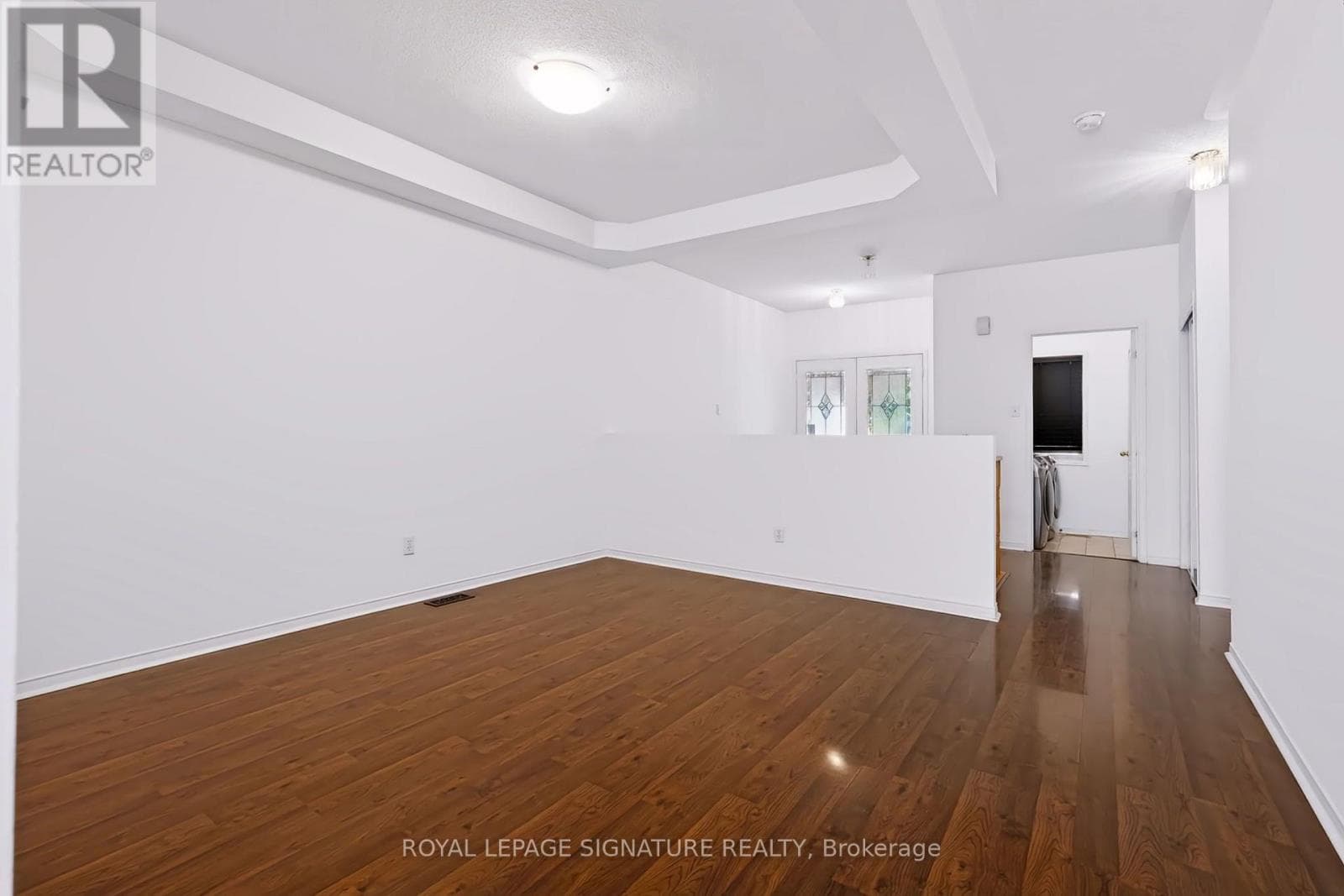 Single Family at 63 Woodroof Crescent, Aurora (Bayview Wellington), Ontario - Photo 7 - RE/MAX Garden City Realty