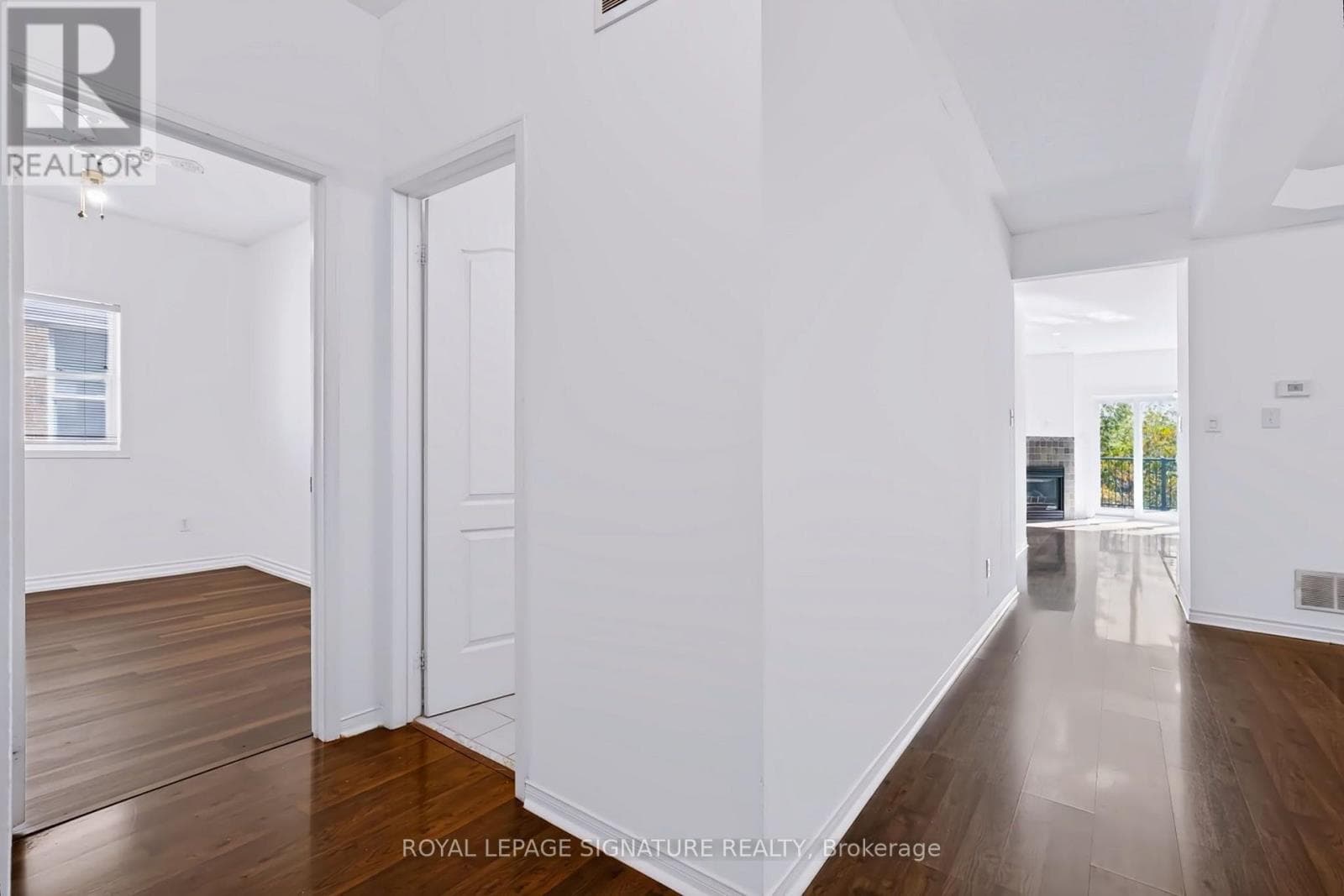 Single Family at 63 Woodroof Crescent, Aurora (Bayview Wellington), Ontario - Photo 8 - RE/MAX Garden City Realty