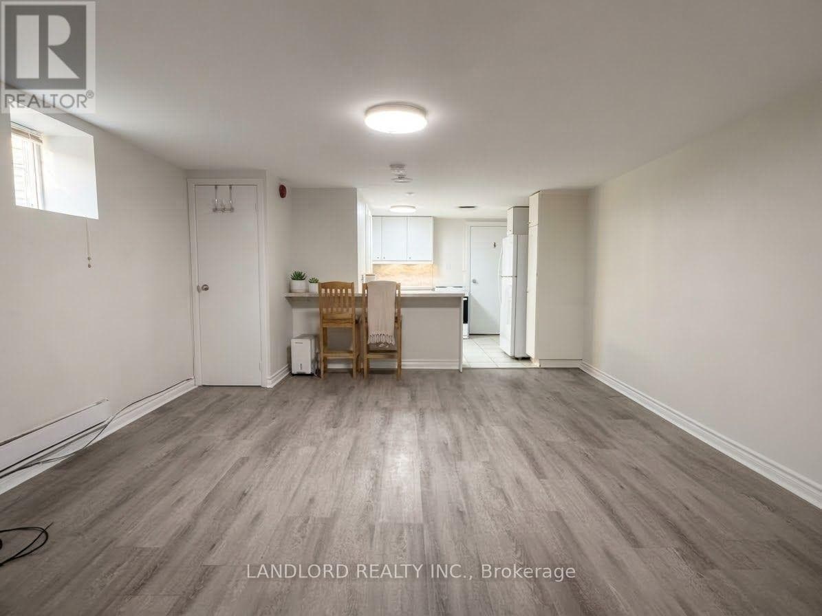 Multi-family at BSMT- 589 Annette Street, Toronto (Runnymede-Bloor West Village), Ontario - Photo 8 - RE/MAX Garden City Realty