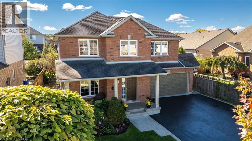 Single Family at 4970 KENNEDY Street, Beamsville, Ontario - Photo 2 - RE/MAX Garden City Realty