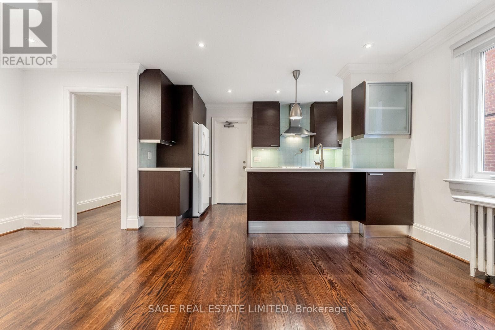 Single Family at A- 1208 Avenue Road, Toronto (Lawrence Park South), Ontario - Photo 9 - RE/MAX Garden City Realty