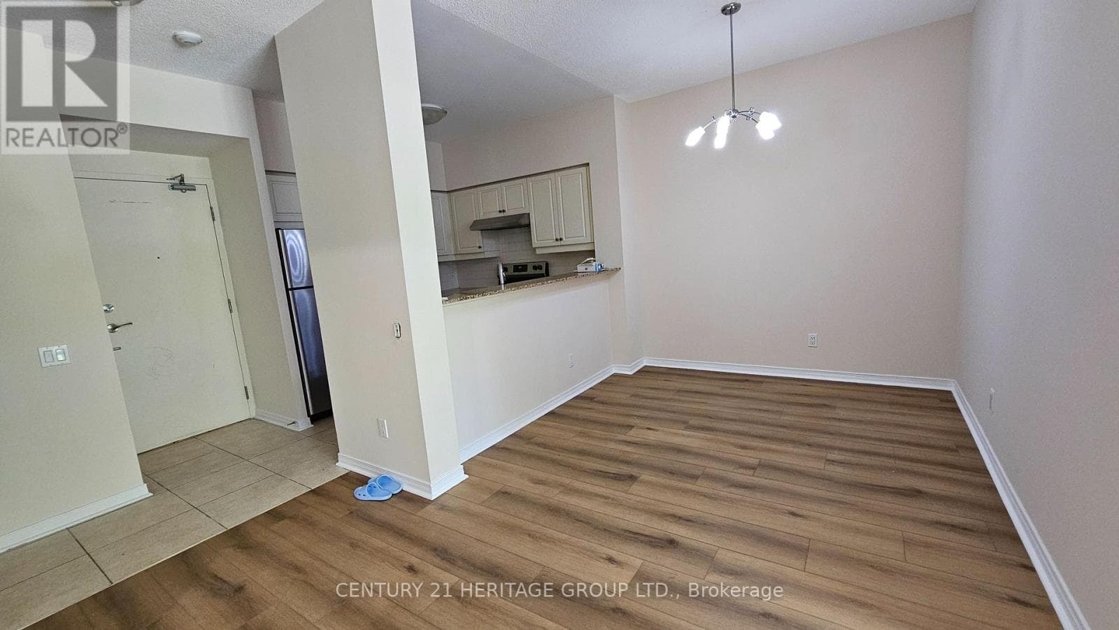 Single Family at 202- 451 Rosewell Avenue, Toronto (Lawrence Park South), Ontario - Photo 10 - RE/MAX Garden City Realty