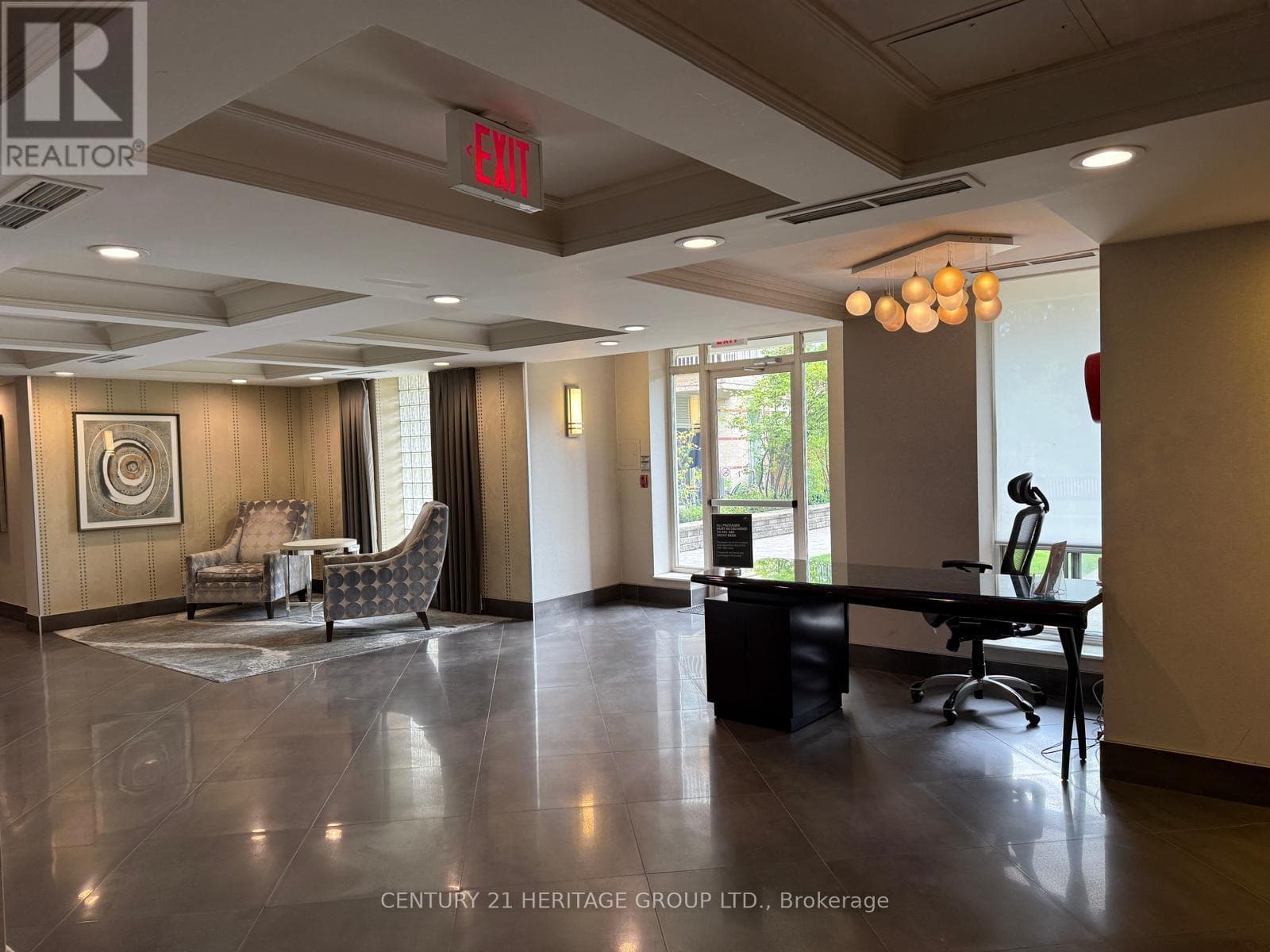 Single Family at 202- 451 Rosewell Avenue, Toronto (Lawrence Park South), Ontario - Photo 2 - RE/MAX Garden City Realty
