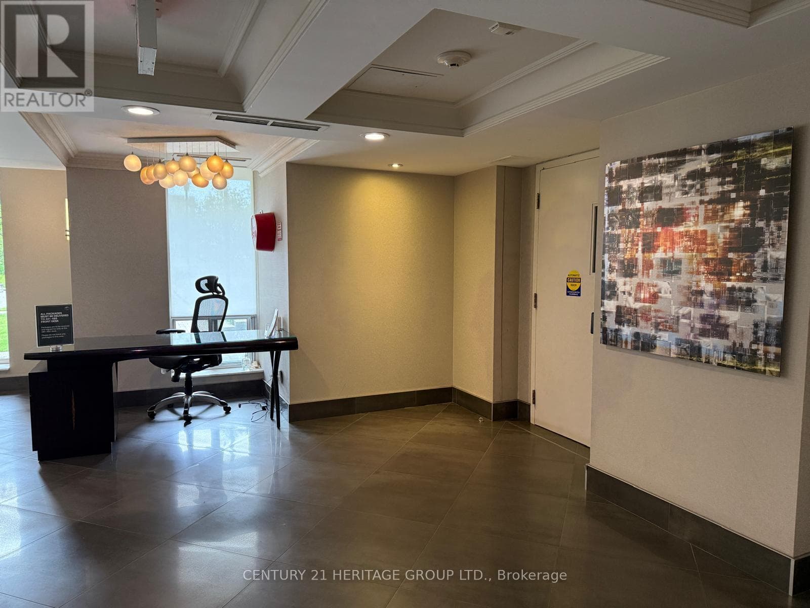 Single Family at 202- 451 Rosewell Avenue, Toronto (Lawrence Park South), Ontario - Photo 3 - RE/MAX Garden City Realty