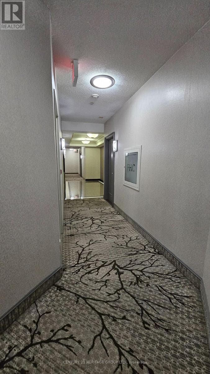 Single Family at 202- 451 Rosewell Avenue, Toronto (Lawrence Park South), Ontario - Photo 7 - RE/MAX Garden City Realty