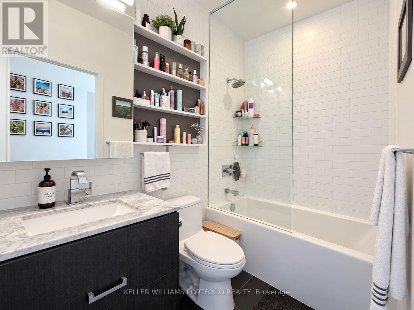 Single Family at 1205- 1830 Bloor Street, Toronto (High Park North), Ontario - Photo 7 - RE/MAX Garden City Realty