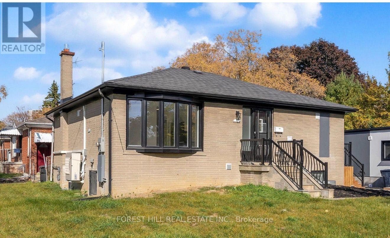 Unit B- 105 Galloway Road