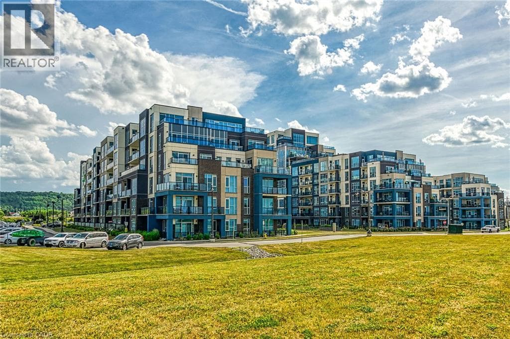 PH613- 16 CONCORD Place