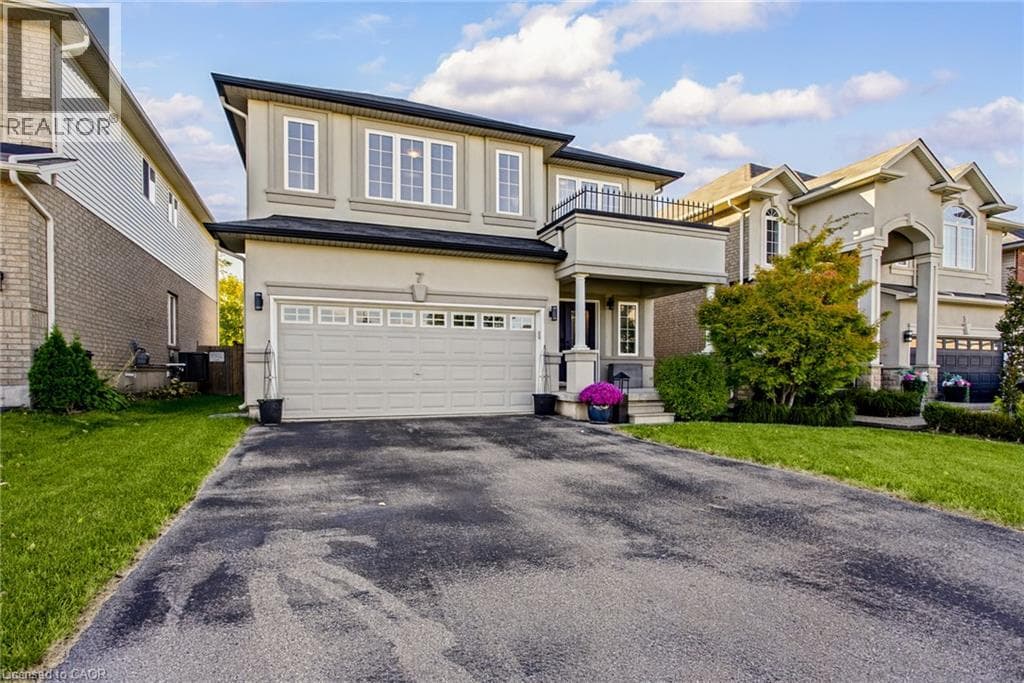 Single Family at 7 LAMPMAN Drive, Grimsby, Ontario - Photo 2 - RE/MAX Garden City Realty