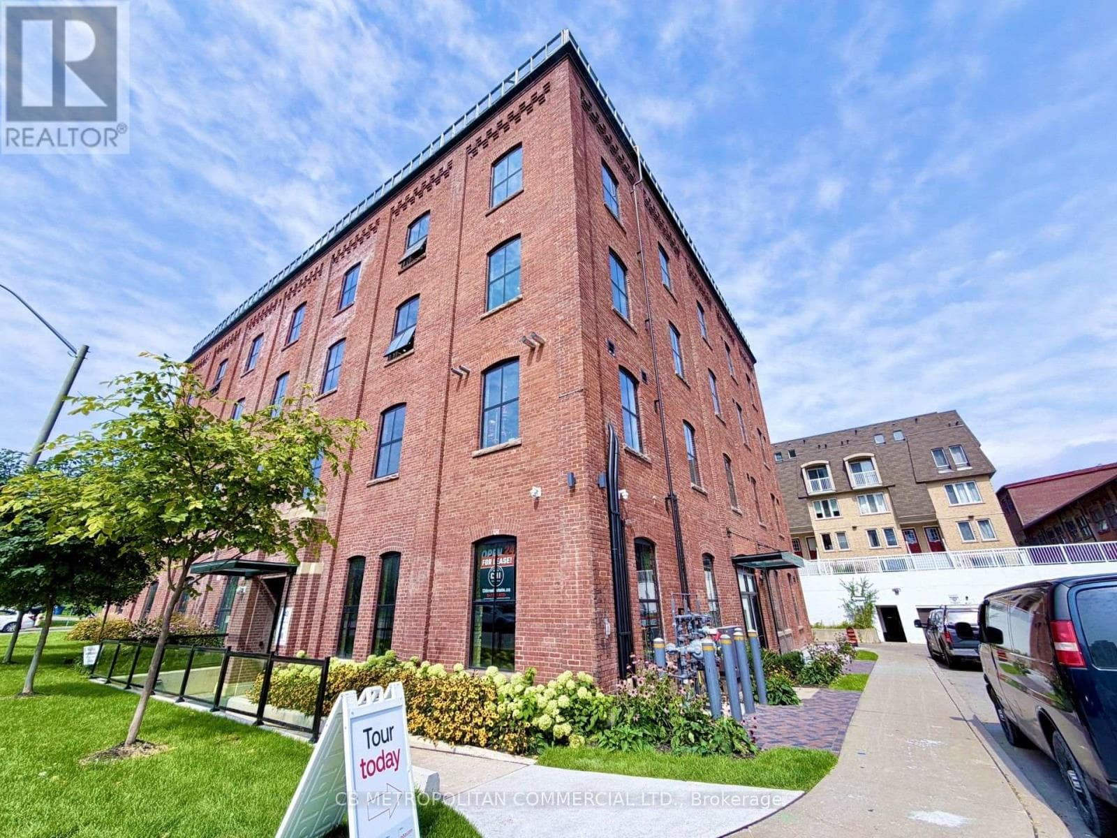 303- 30 Powerhouse Street