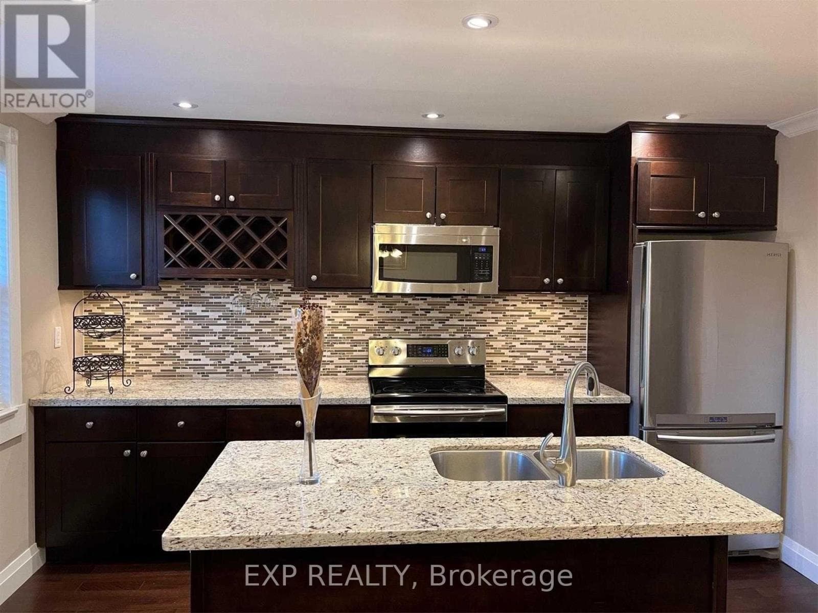 Single Family at 56- 1776 John Street, Markham (Bayview Fairway-Bayview Country Club Estates), Ontario - Photo 5 - RE/MAX Garden City Realty