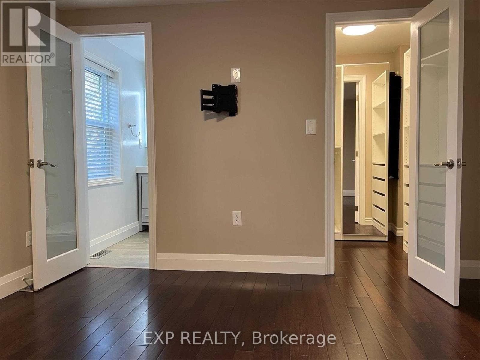 Single Family at 56- 1776 John Street, Markham (Bayview Fairway-Bayview Country Club Estates), Ontario - Photo 7 - RE/MAX Garden City Realty