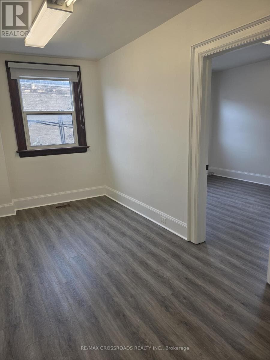 Office at 5- 15221 Yonge Street, Aurora (Aurora Village), Ontario - Photo 10 - RE/MAX Garden City Realty