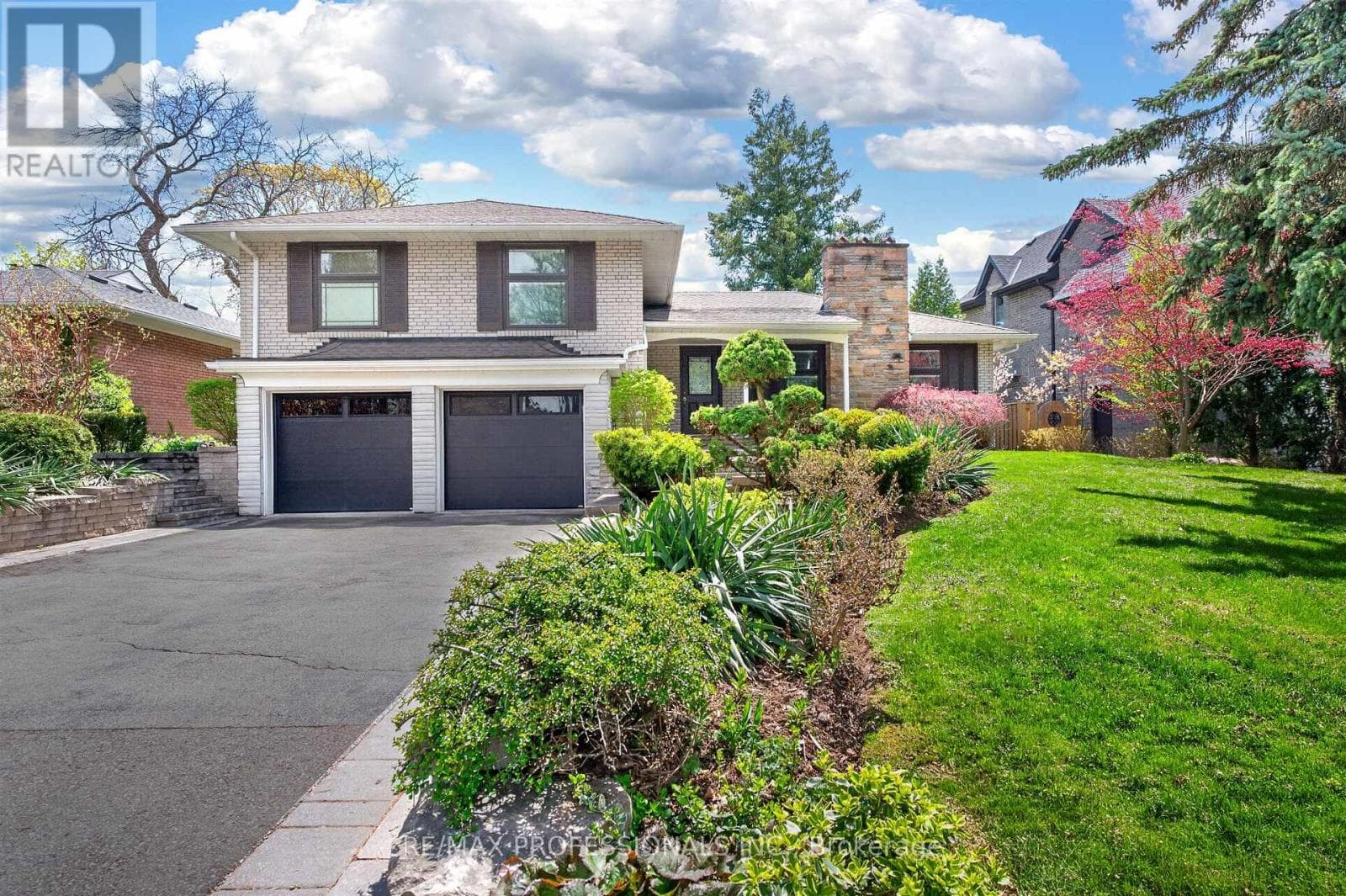 64 Ravensbourne Crescent