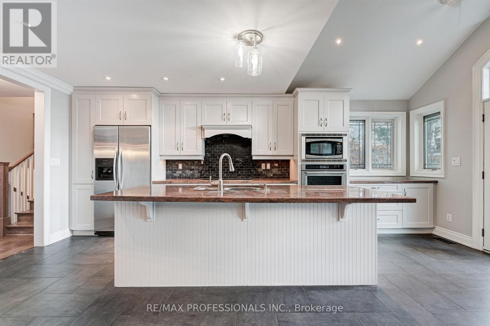 Single Family at 64 Ravensbourne Crescent, Toronto (Princess-Rosethorn), Ontario - Photo 7 - RE/MAX Garden City Realty