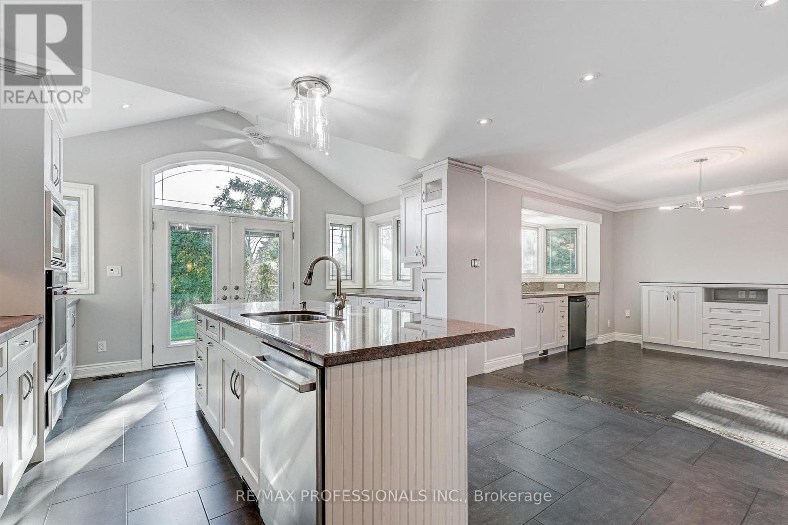 Single Family at 64 Ravensbourne Crescent, Toronto (Princess-Rosethorn), Ontario - Photo 9 - RE/MAX Garden City Realty