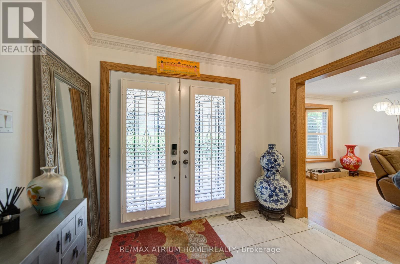 Single Family at 8 Patrick Boulevard, Toronto (Pleasant View), Ontario - Photo 2 - RE/MAX Garden City Realty