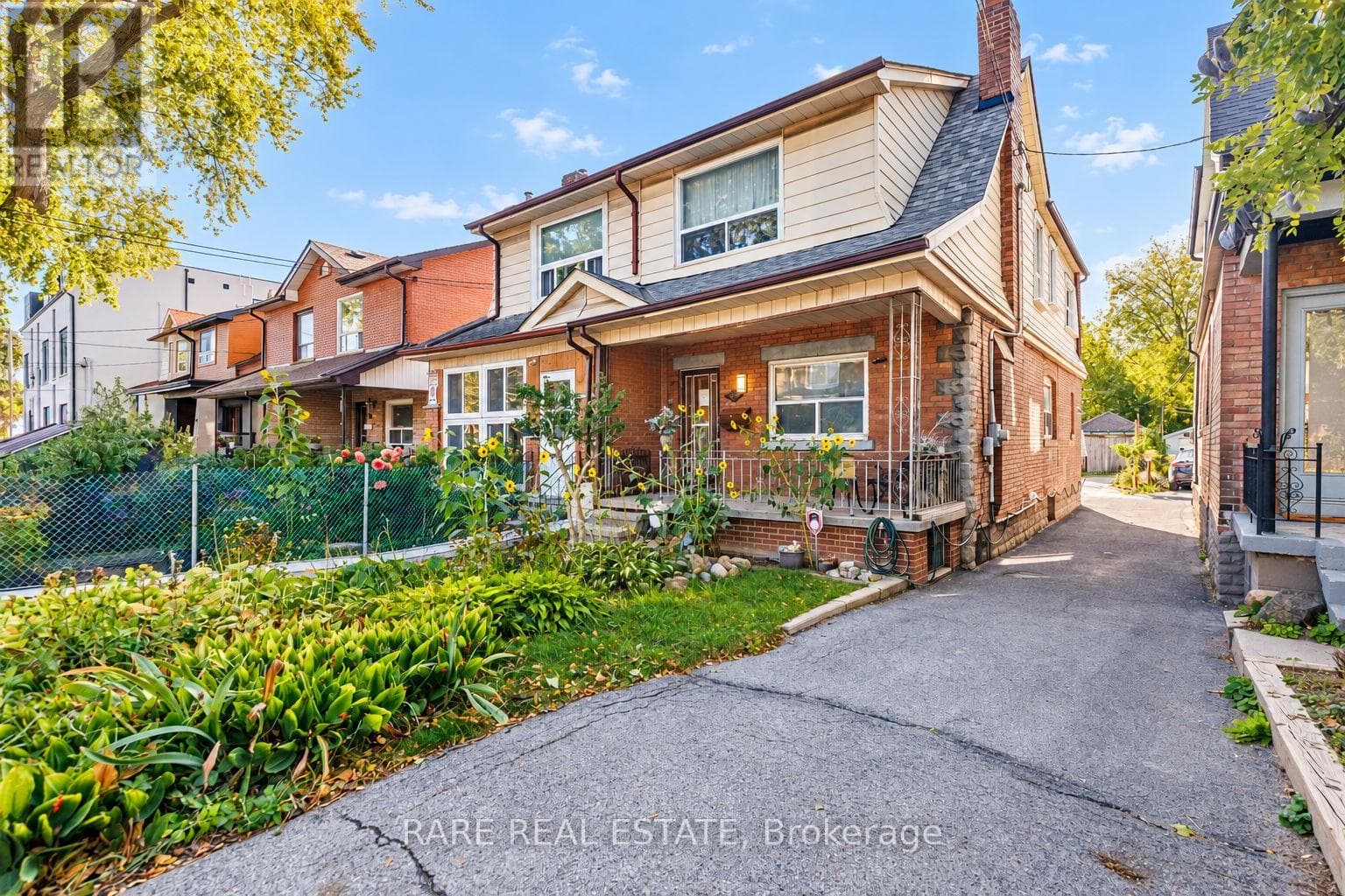 842 Shaw Street