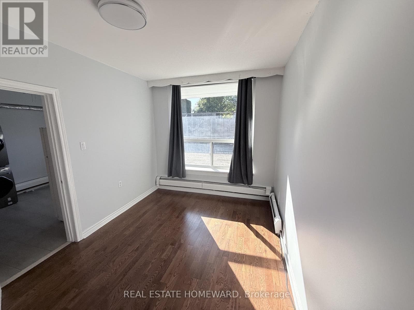 Single Family at Apt 2- 611 Danforth Avenue, Toronto (North Riverdale), Ontario - Photo 8 - RE/MAX Garden City Realty