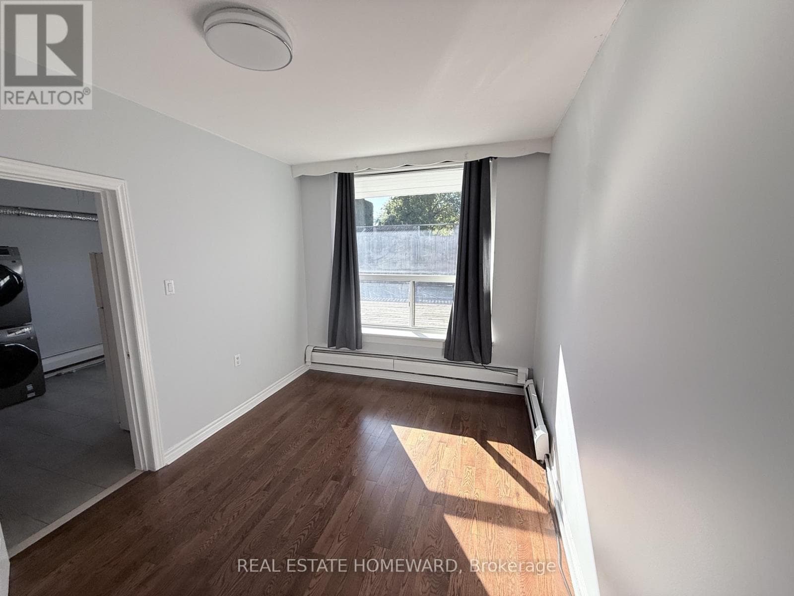 Single Family at Apt 2- 611 Danforth Avenue, Toronto (North Riverdale), Ontario - Photo 9 - RE/MAX Garden City Realty