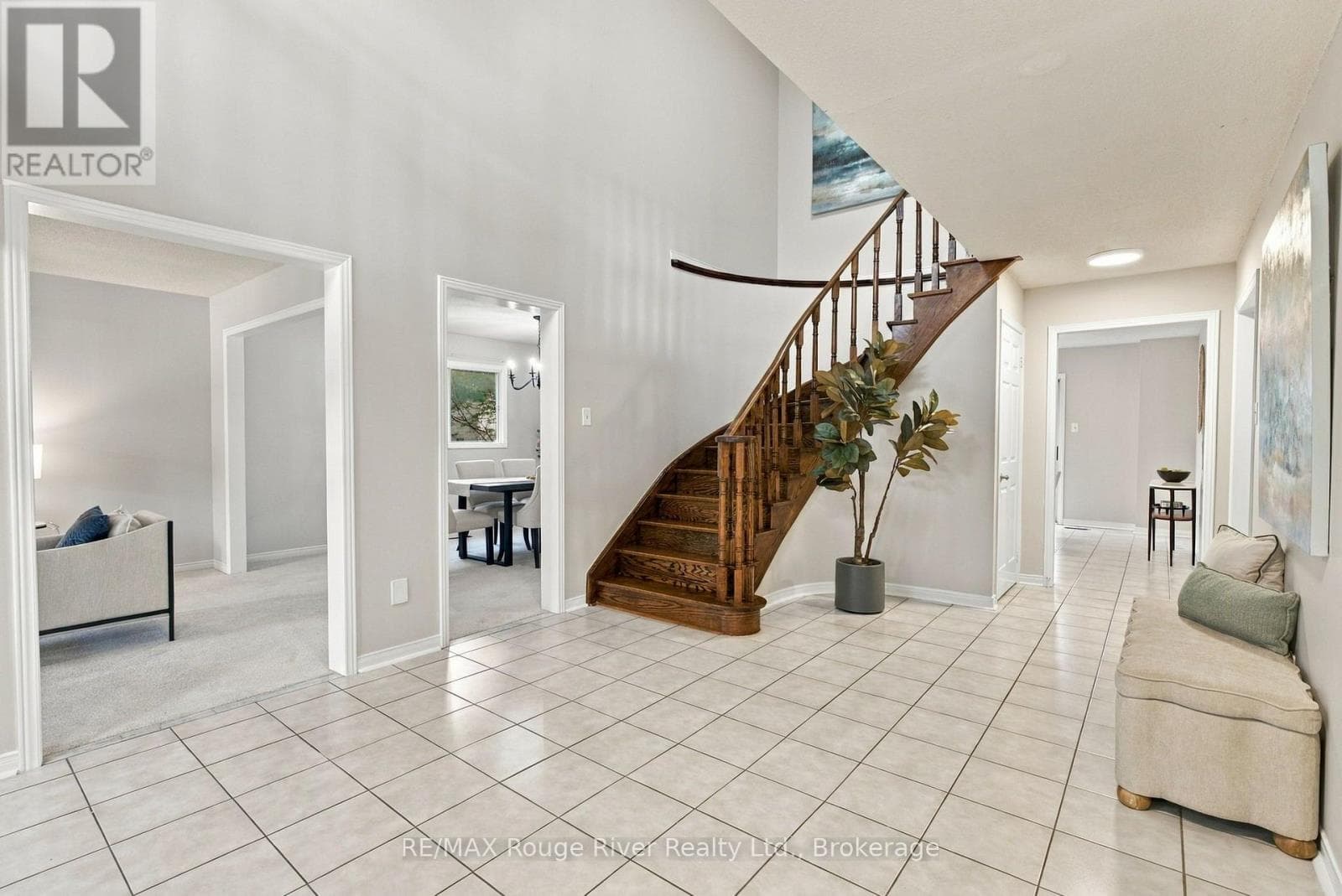Single Family at 51 Lofthouse Drive, Whitby (Rolling Acres), Ontario - Photo 5 - RE/MAX Garden City Realty