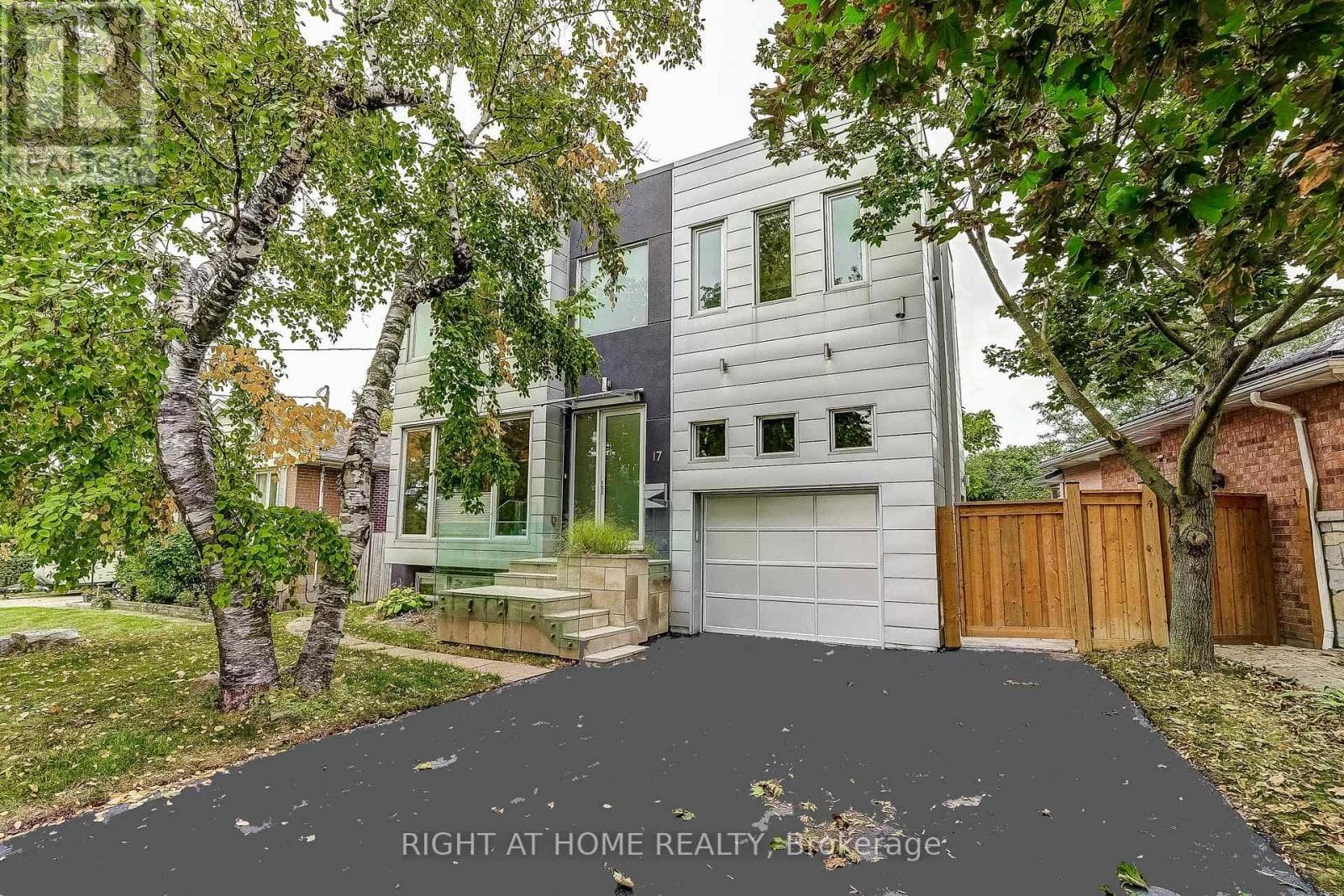 17 Ashfield Drive