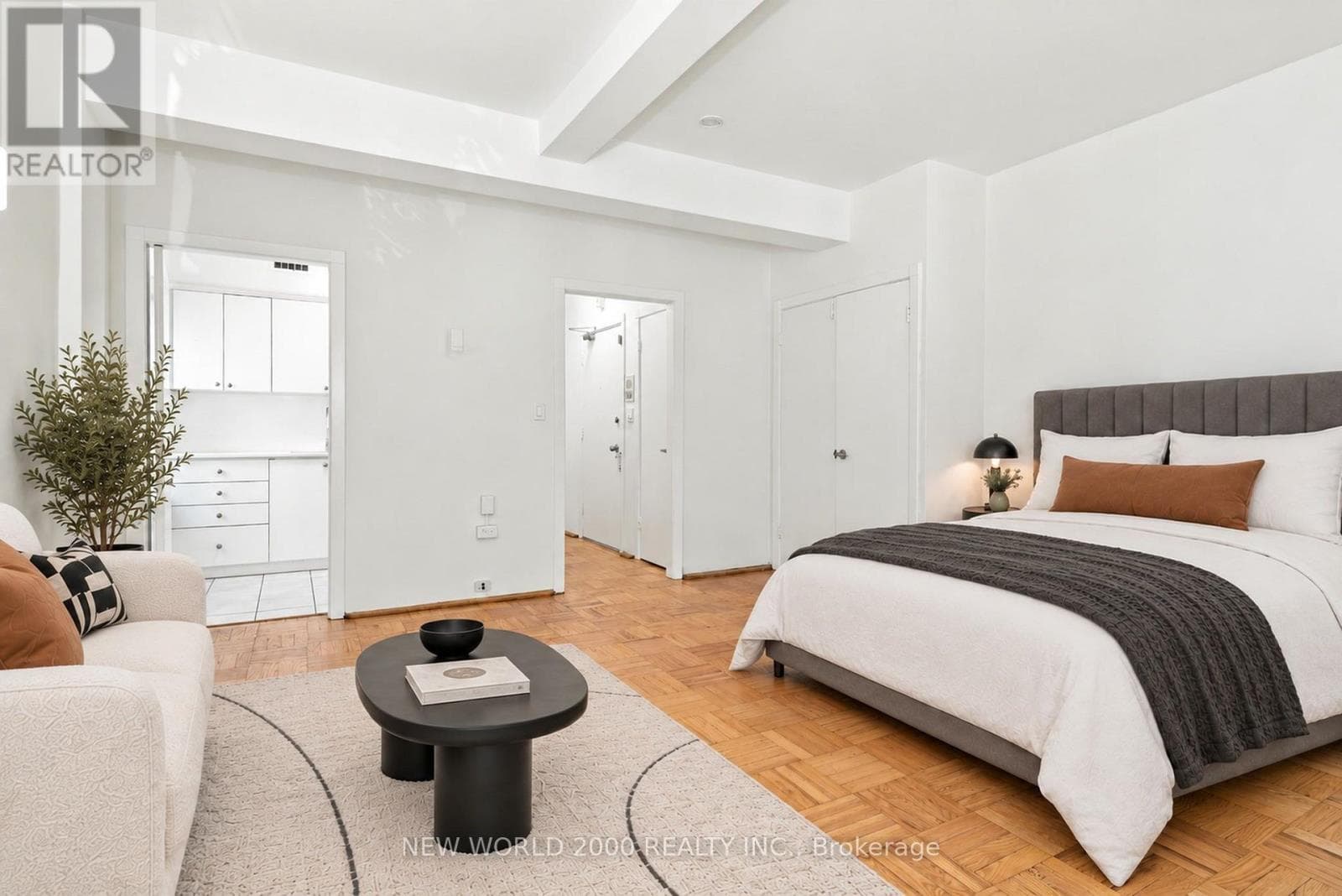 Single Family at 102- 110 St Clair Avenue, Toronto (Yonge-St. Clair), Ontario - Photo 4 - RE/MAX Garden City Realty