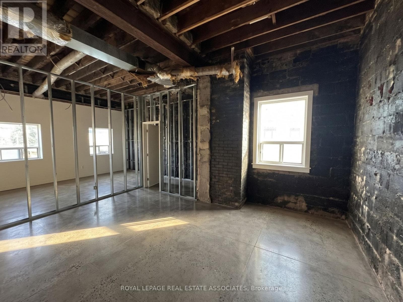 Retail at 1597 Queen Street, Toronto (Greenwood-Coxwell), Ontario - Photo 6 - RE/MAX Garden City Realty