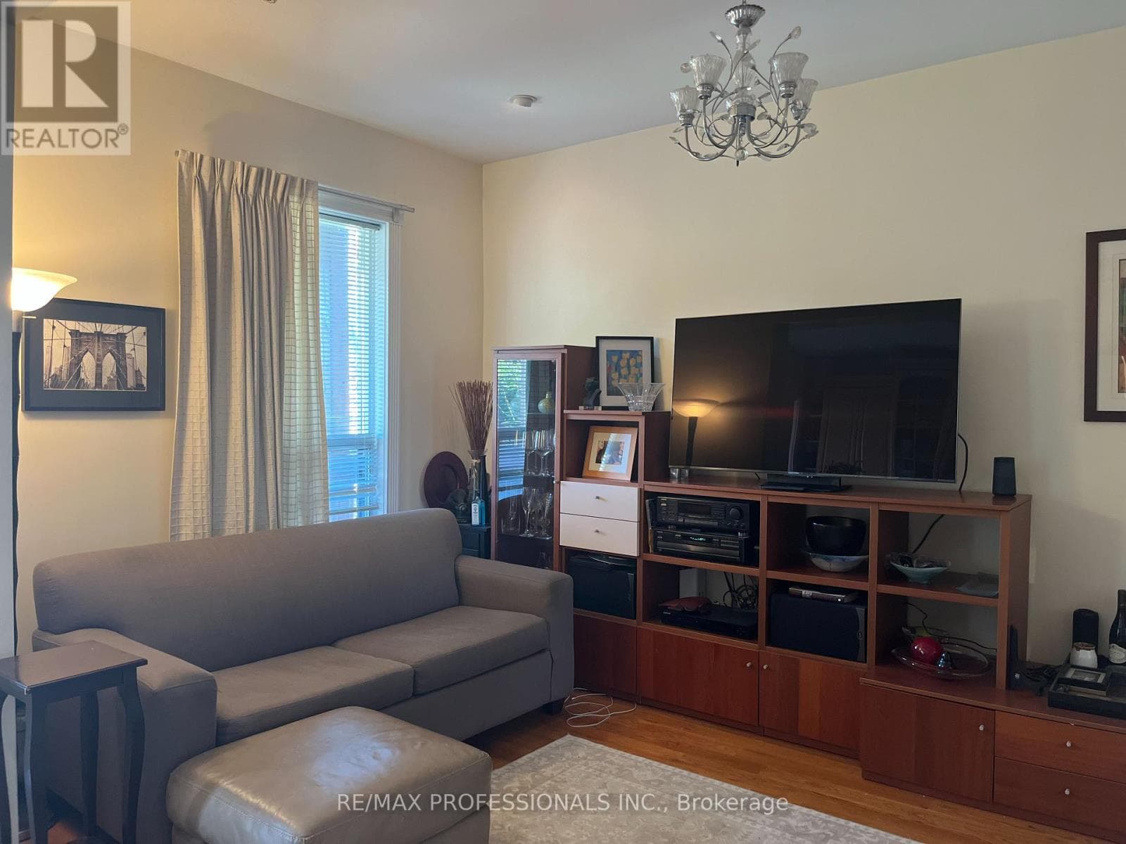 Single Family at Main- 282 Keele Street, Toronto (Junction Area), Ontario - Photo 4 - RE/MAX Garden City Realty