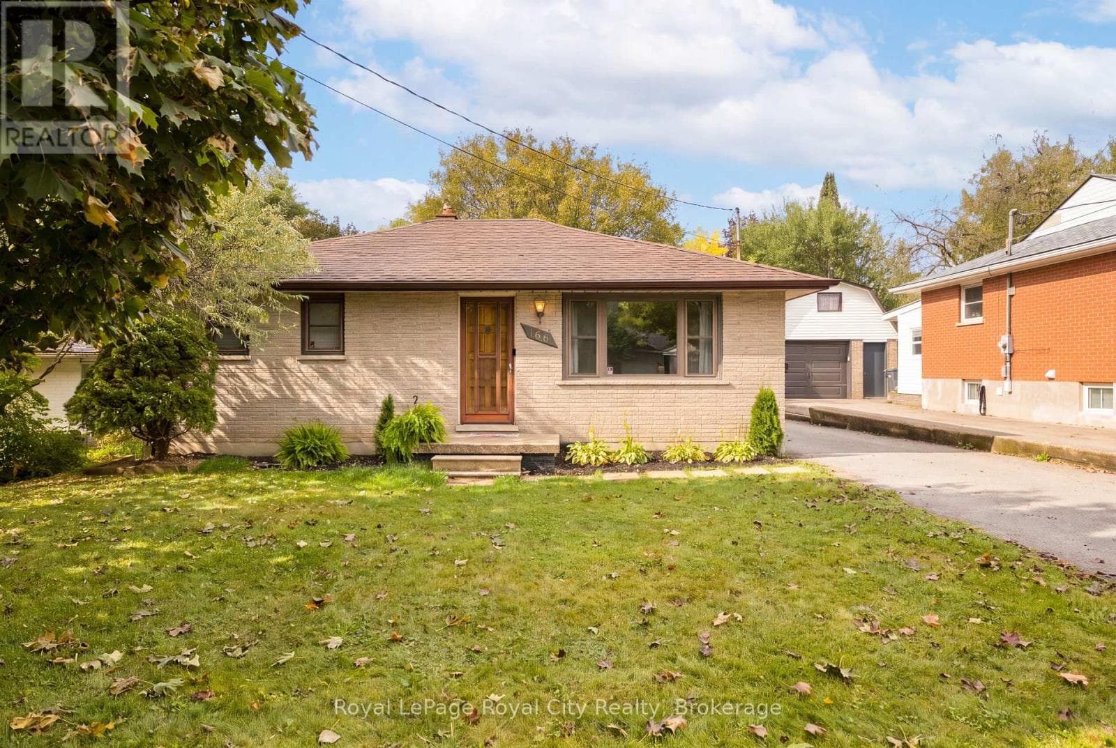 166 Victoria Road
