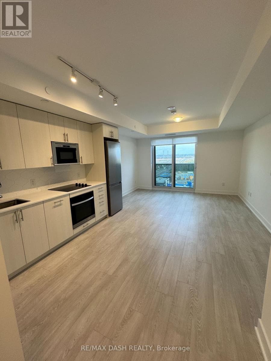 Single Family at 1530- 2545 Simcoe Street, Oshawa (Windfields), Ontario - Photo 6 - RE/MAX Garden City Realty