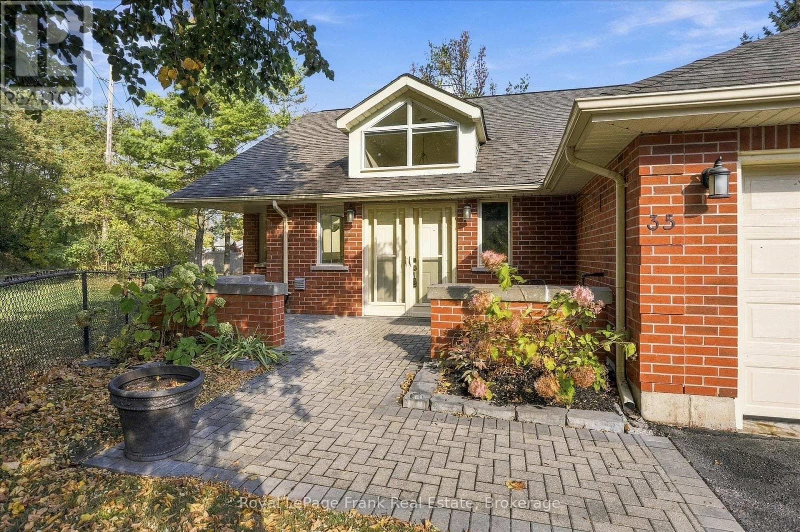 35- 1121 Armour Road